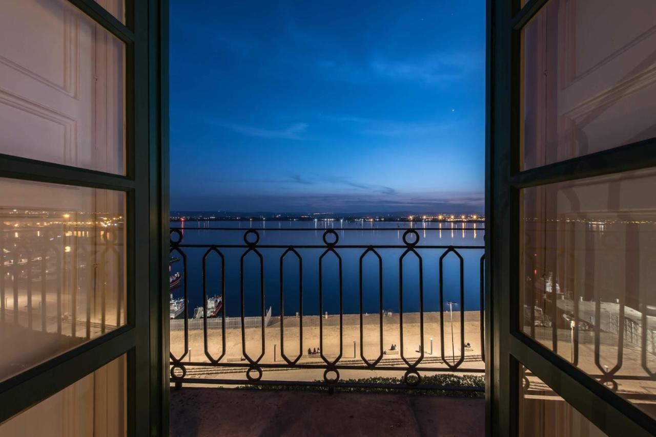 Duomo Seaside Deluxe Apartment By Ortigia Apartments Syracuse Eksteriør billede