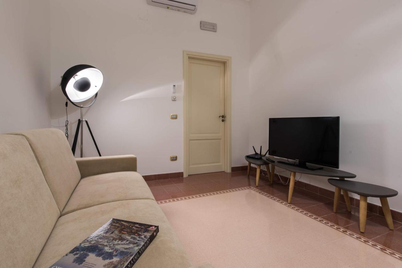 Duomo Seaside Deluxe Apartment By Ortigia Apartments Syracuse Eksteriør billede